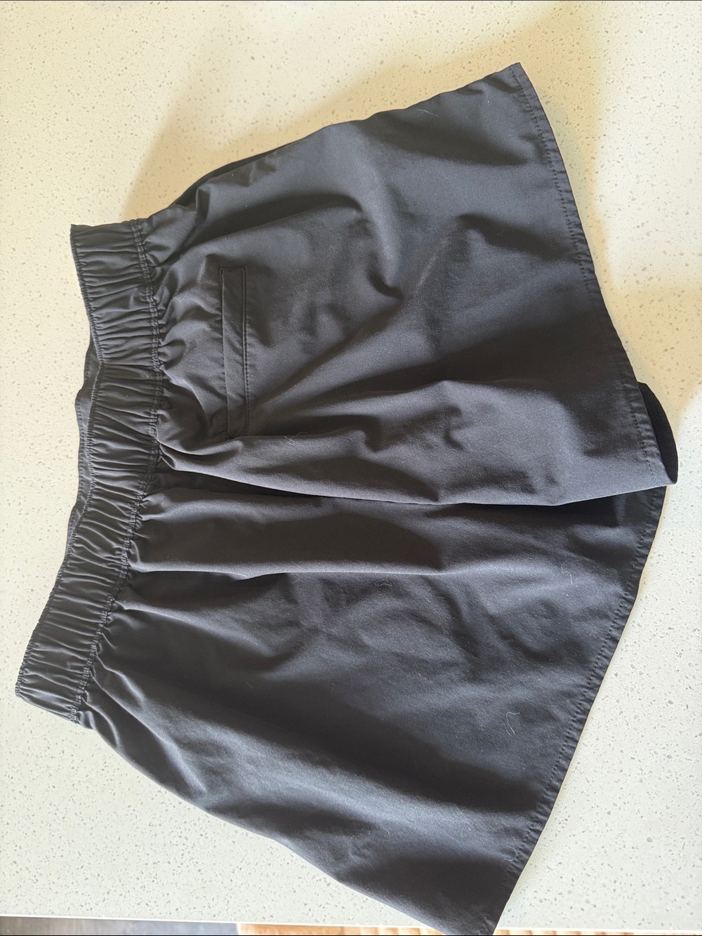ALO Yoga Women’s Black Athletic skort - Picture 2 of 3